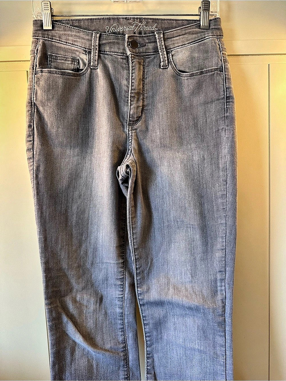 Universal Thread High-Rise Skinny Jeans Gray Waist 4/27R